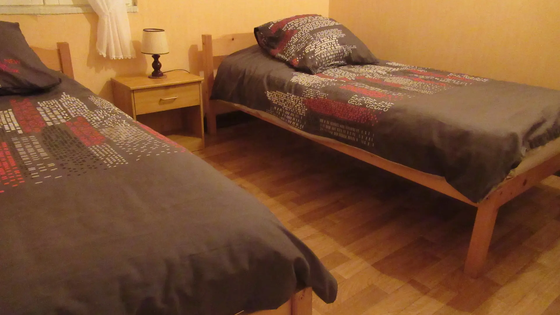 IMG_chambre n°3 2 lits de 900251