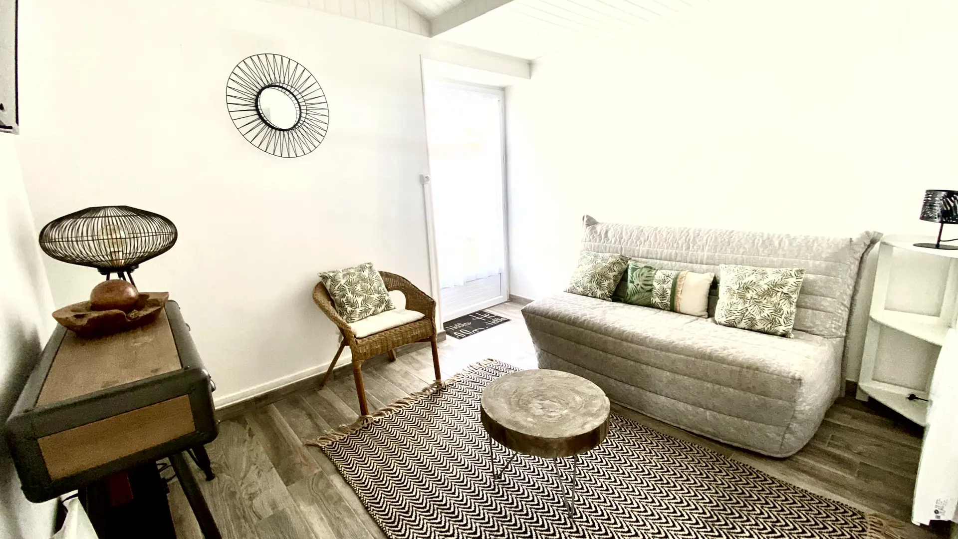 La maisonnette de Nicole Tranchaise by nuits océanes