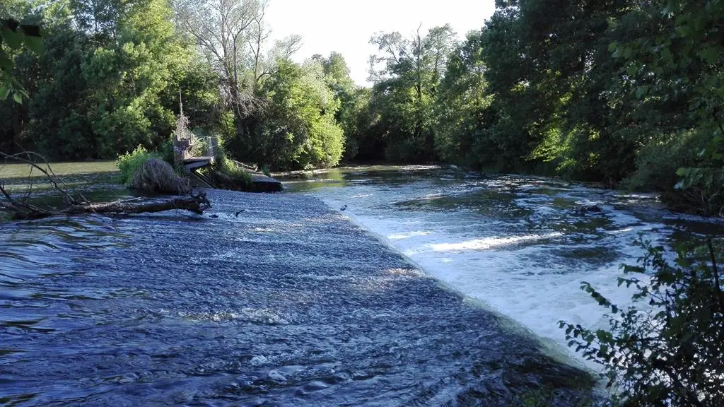 Aire de loisirs - pique- nique et chutes du malidor à 5 minutes