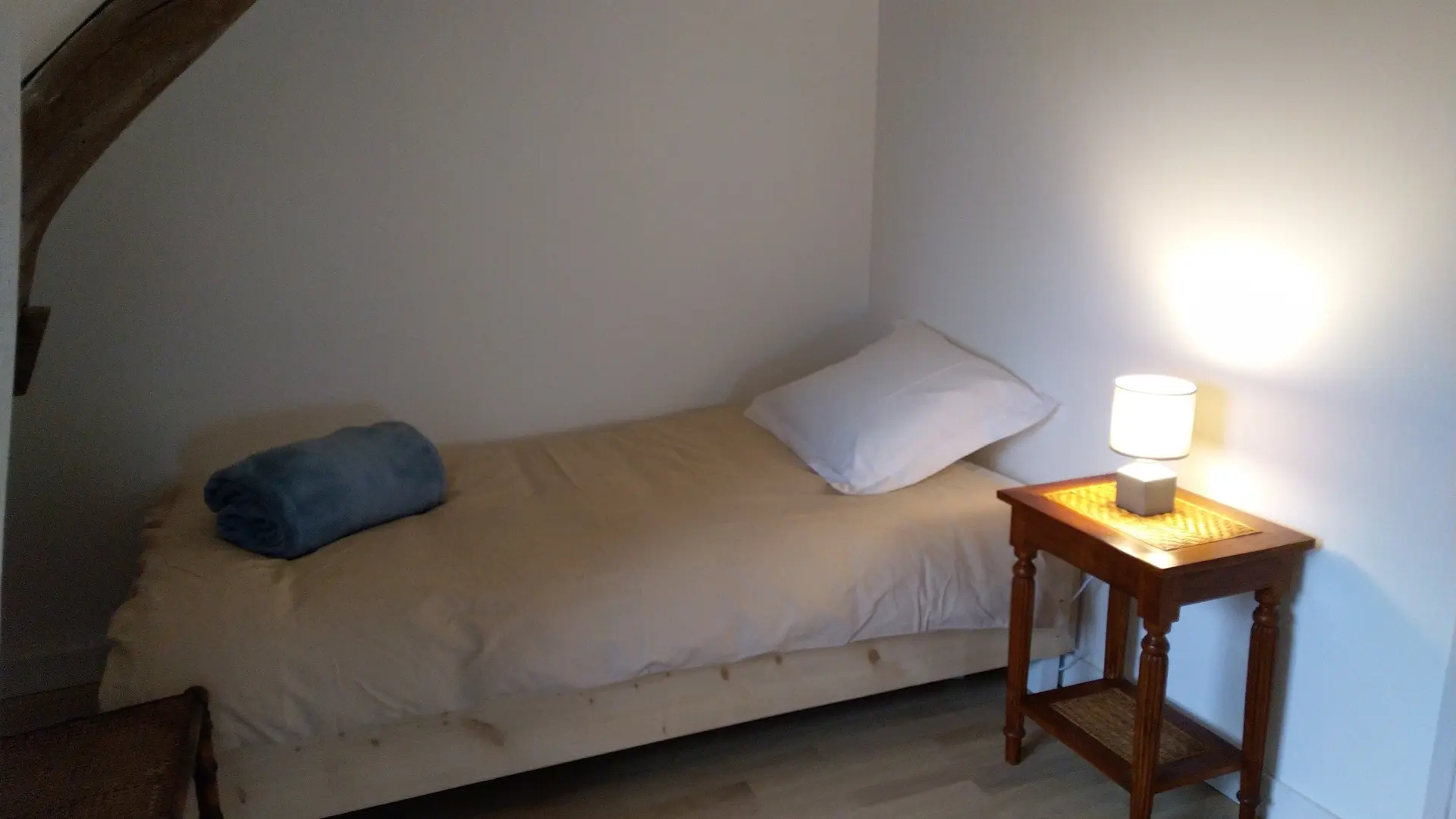 Petit chambre étage