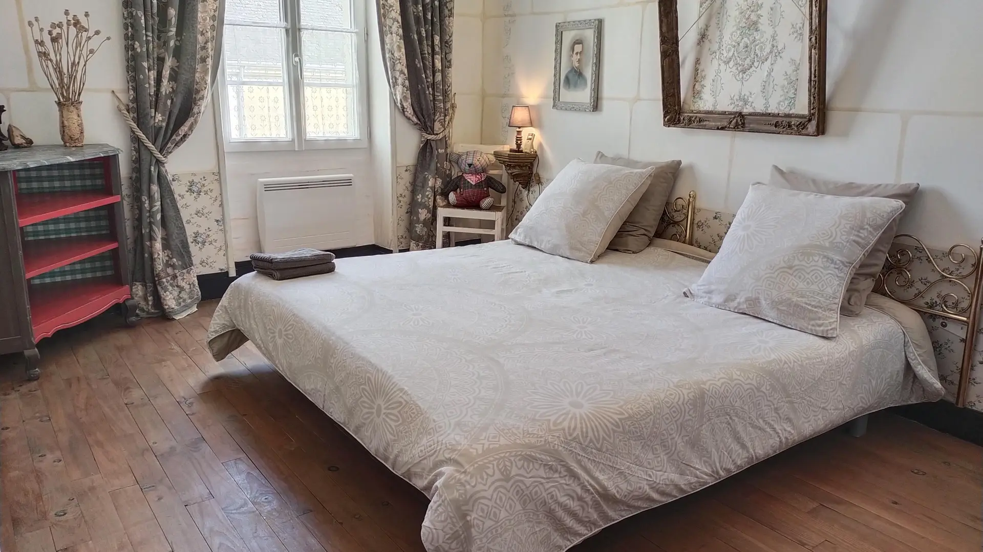 Chambre yuccas - lit king size convert