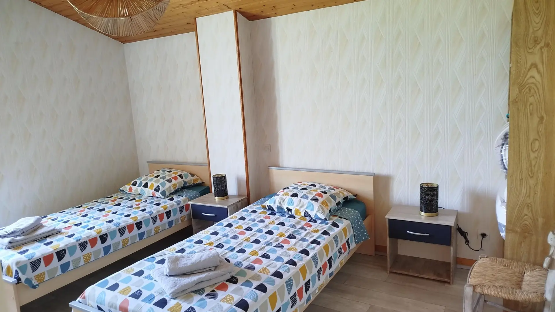 meublé-o-passage-damvix-marais-poitevin-vendee-85 Chambre 2 lits