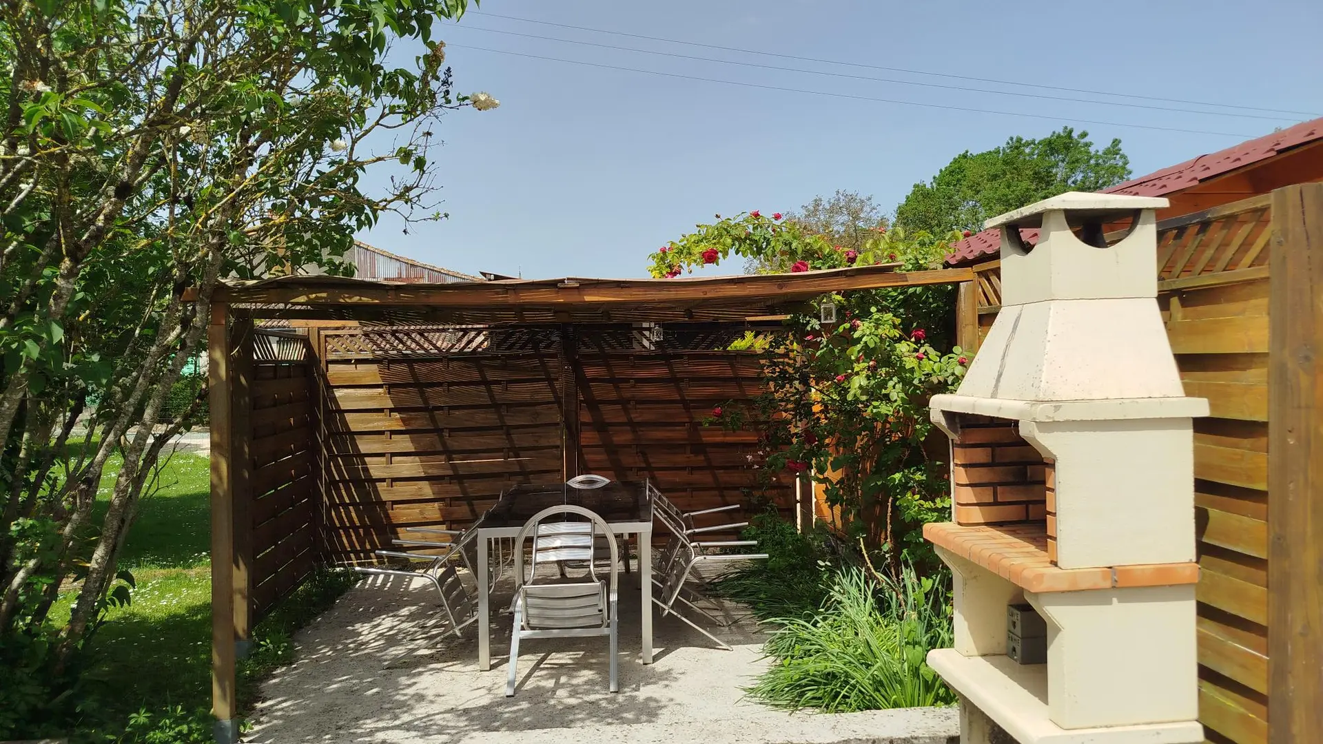 meublé-o-passage-damvix-marais-poitevin-vendee-85 Terrasse