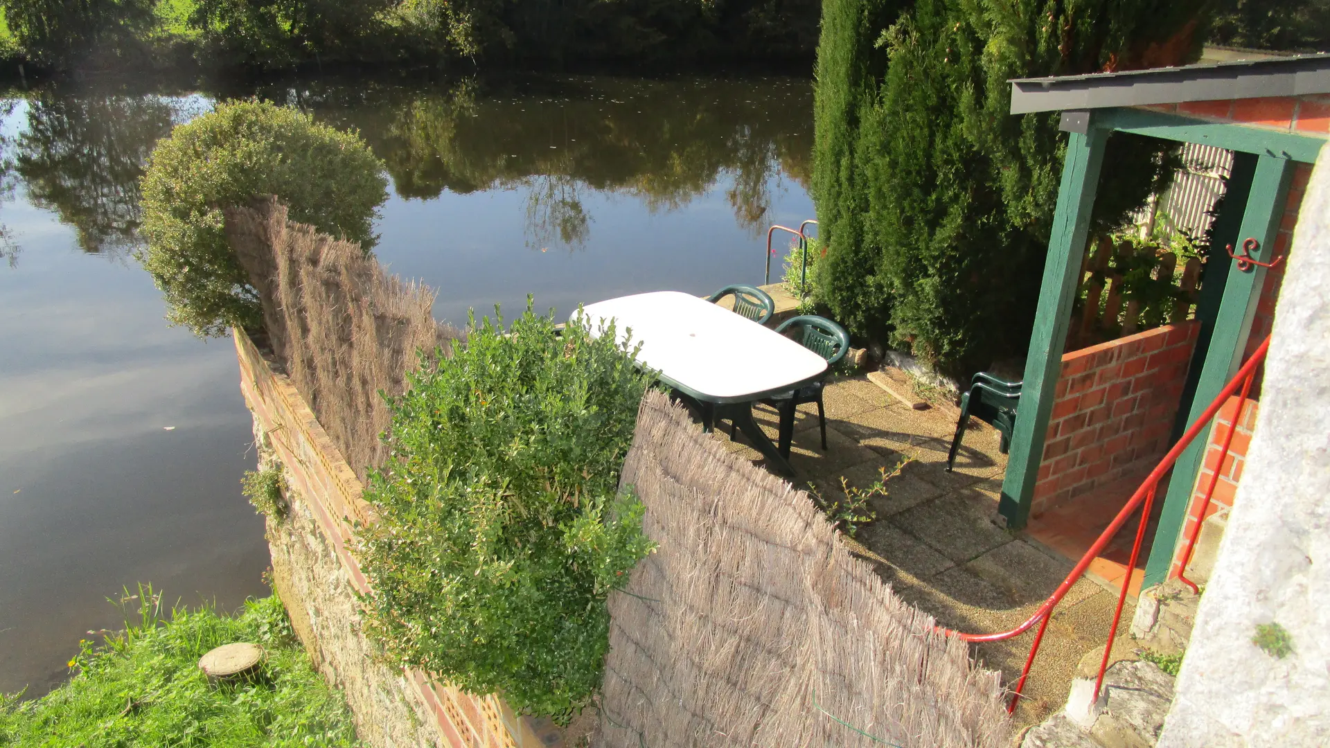 Meublé Le Bourgneuf - Fresnay-sur-Sarthe - jardin