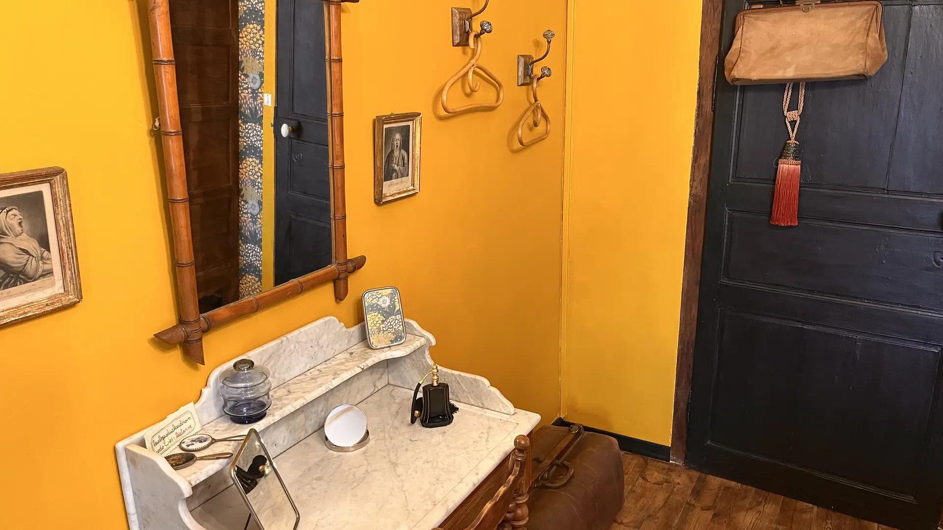encore la chambre jaune