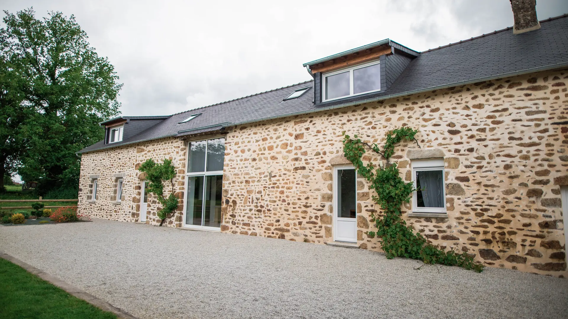 Gîte le Boulay Saint Léonard des Bois au coeur des alpes mancelles