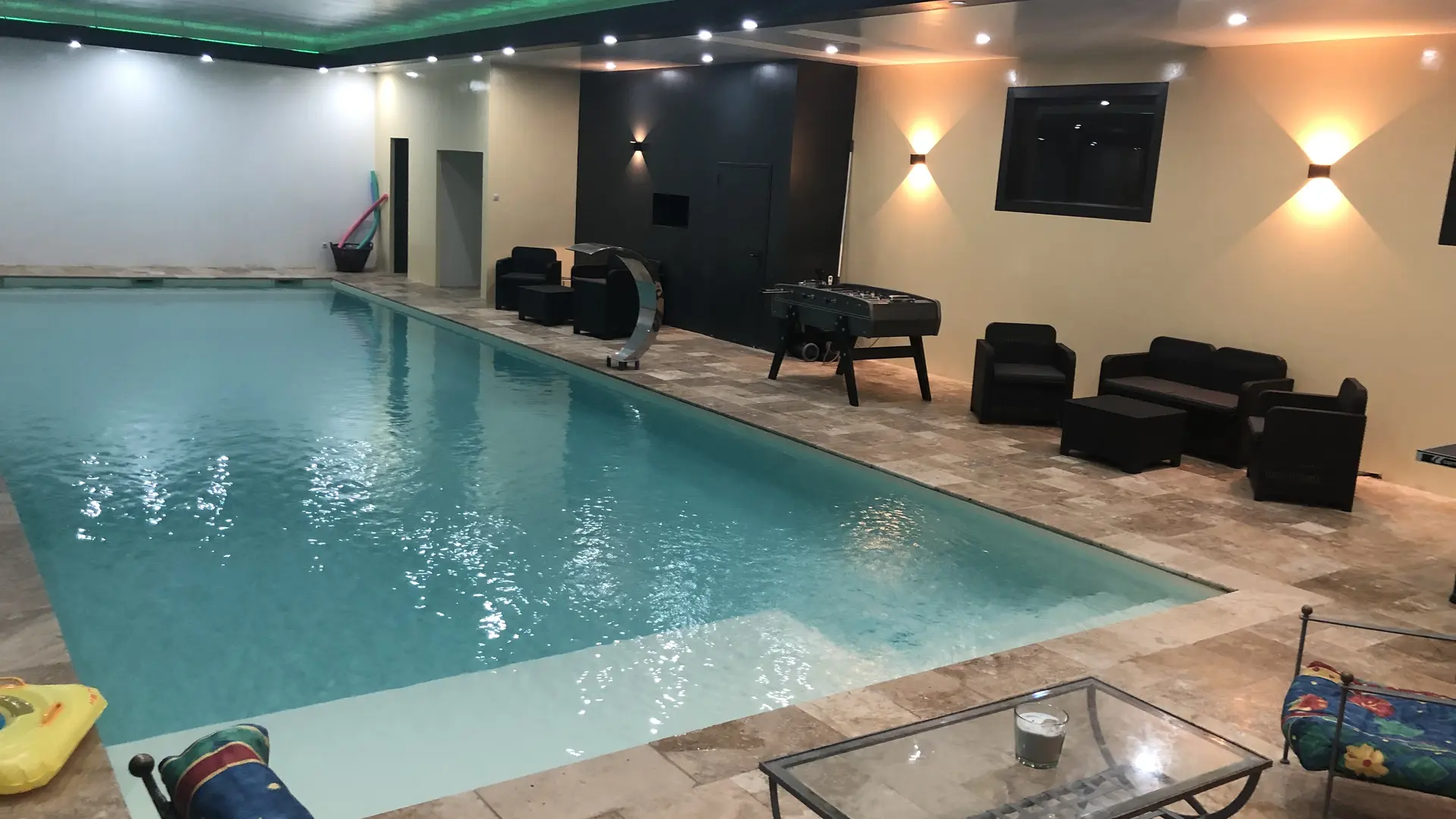 Piscine interieur
