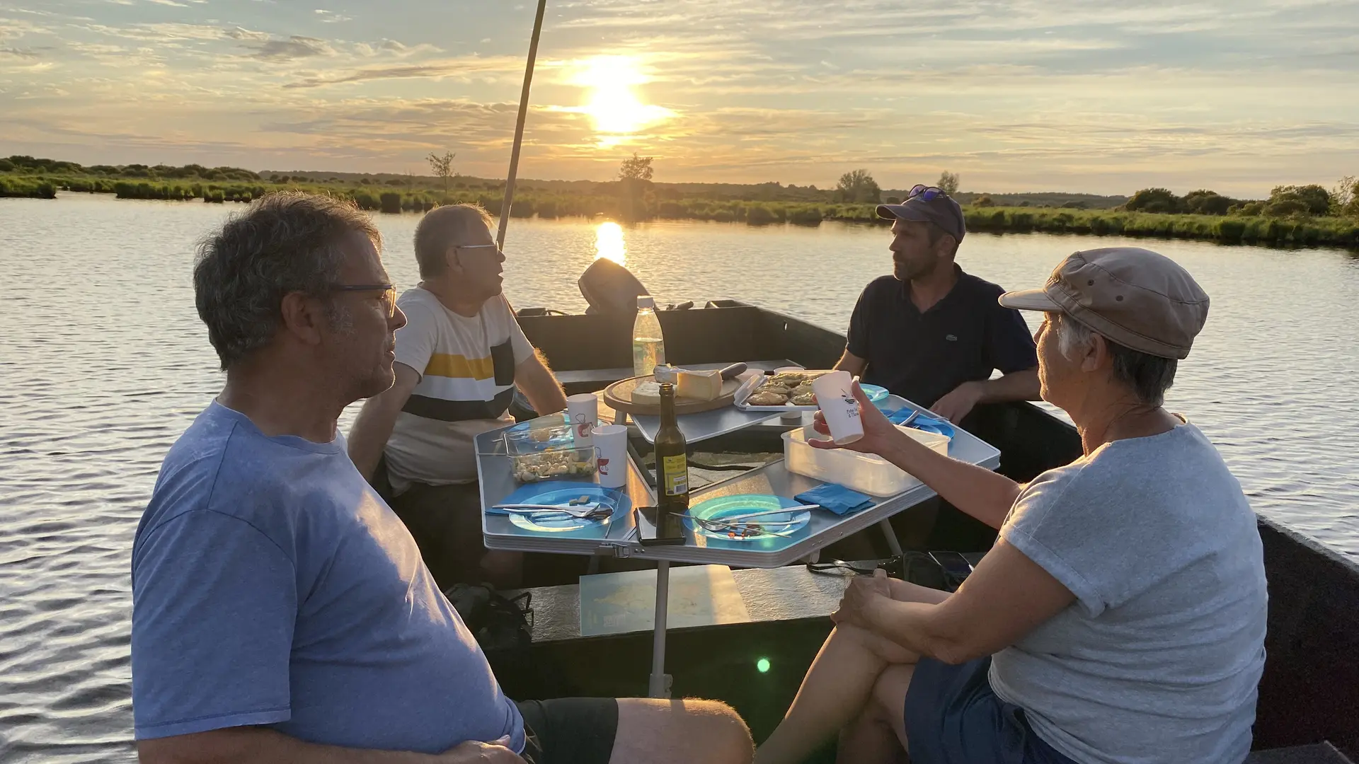 Escapade apéritive coucher de soleil