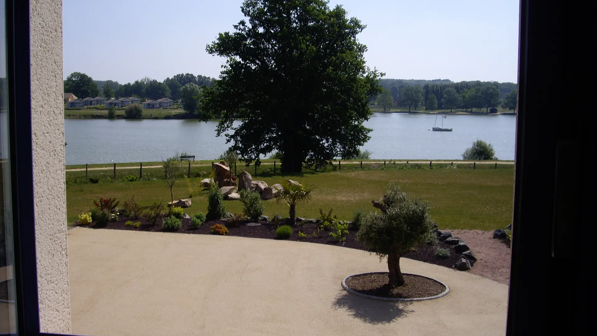 La Terrasse des Oliviers-Mansigné-1