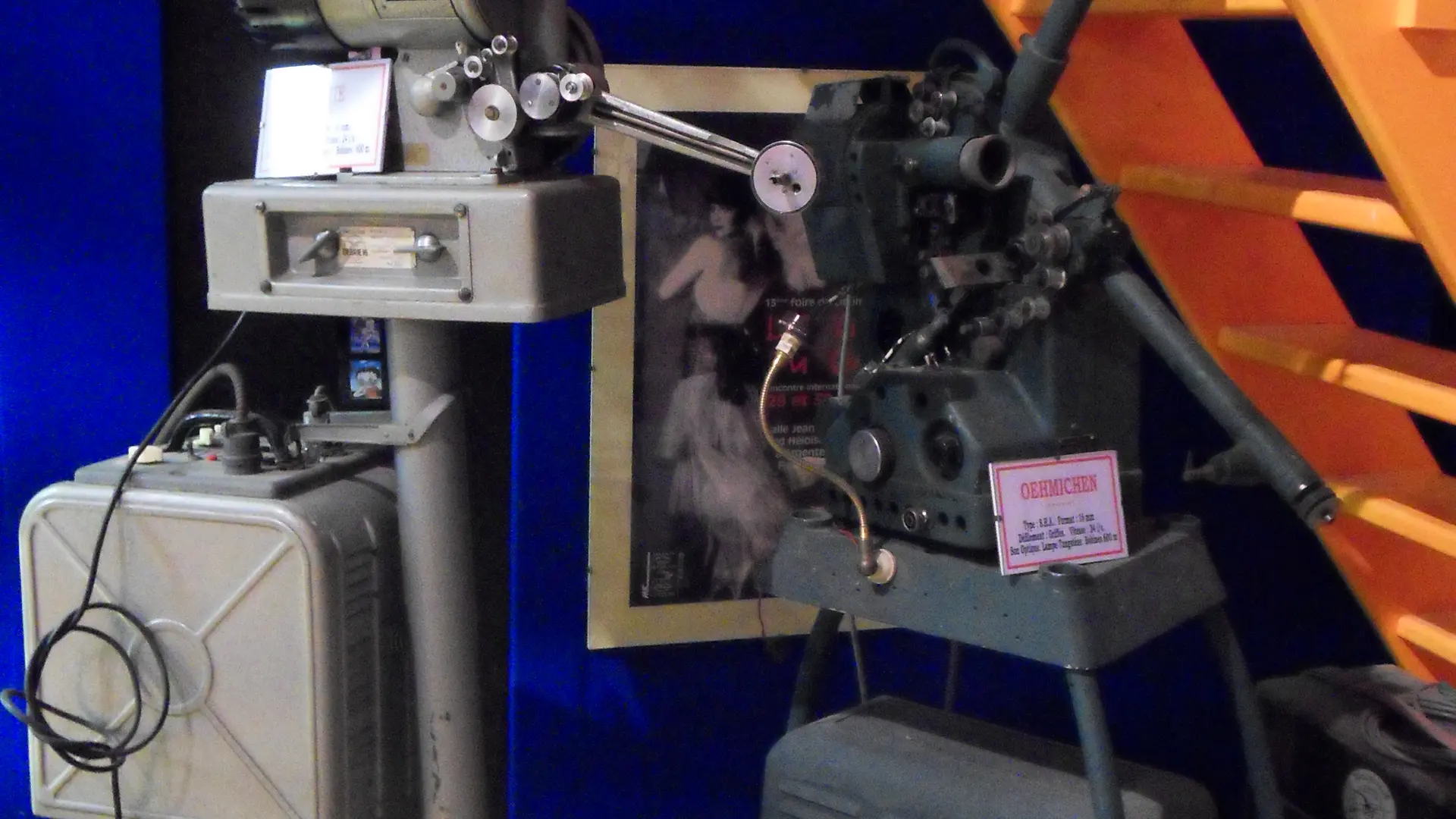 PCU879000735 - Le 16mm