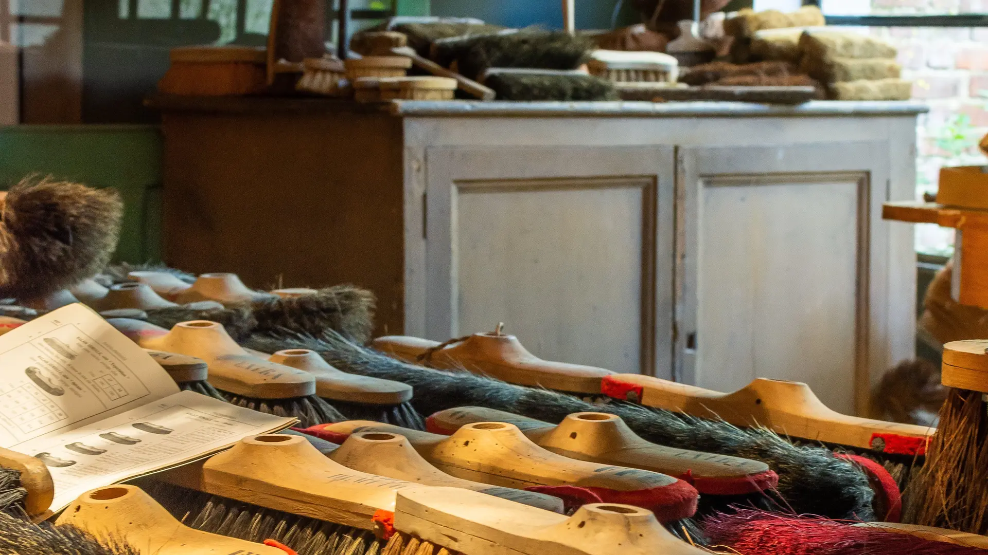 Musée de boutiques anciennes_La Chartre sur le Loir