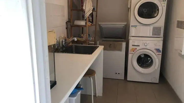 Meublé Le Nid Douillet - Douillet-le-Joly - buanderie