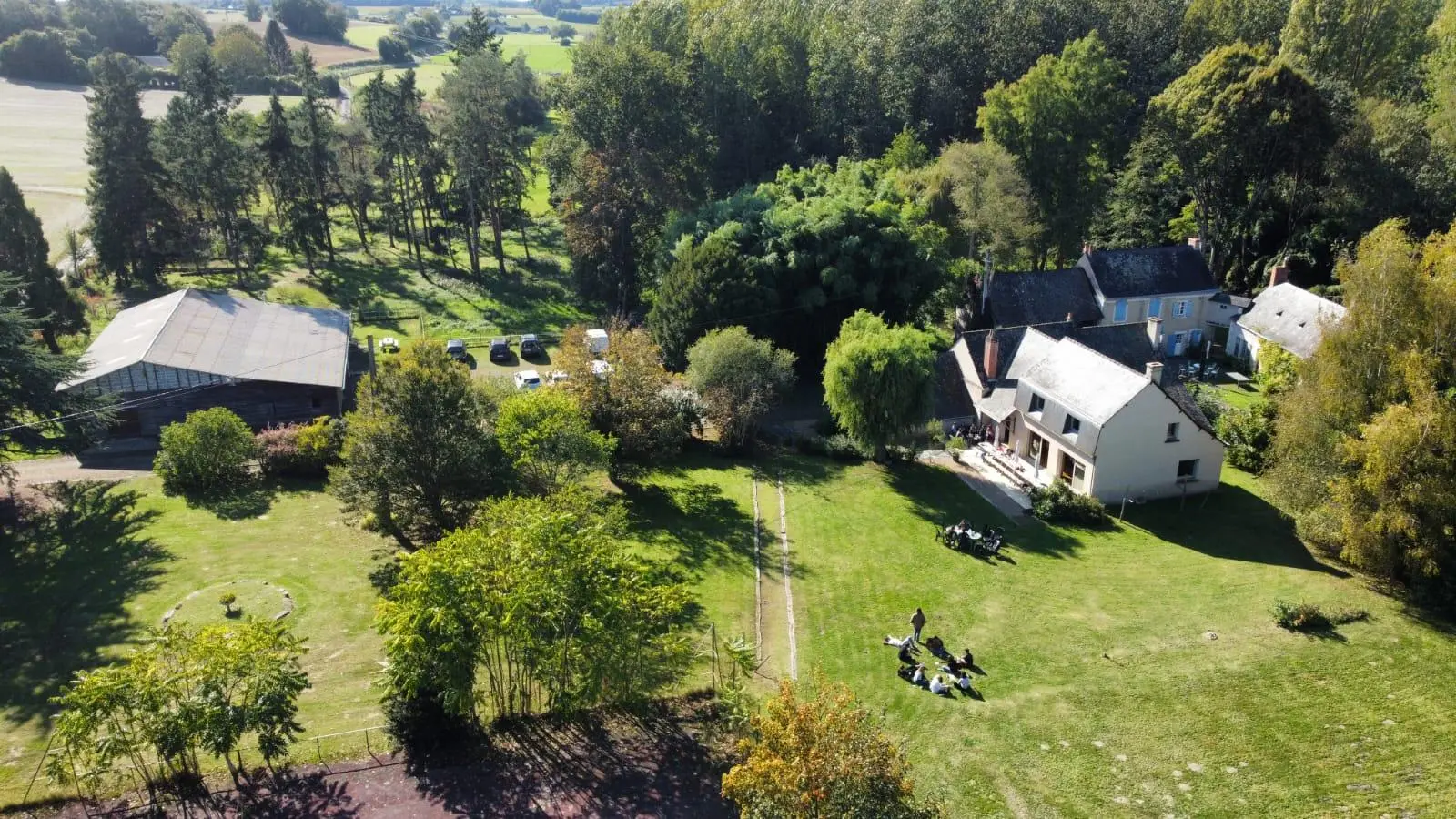 Moulin de Crampaux 72510 Mansigne (vue aerienne)