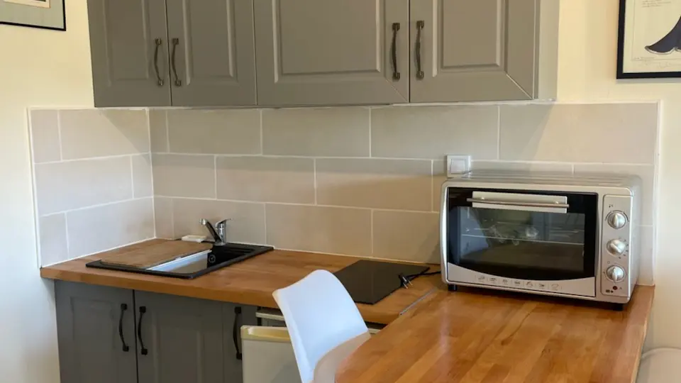 Petit gîte_Manoir de Vaudésir_St Christophe sur le Nais (10)