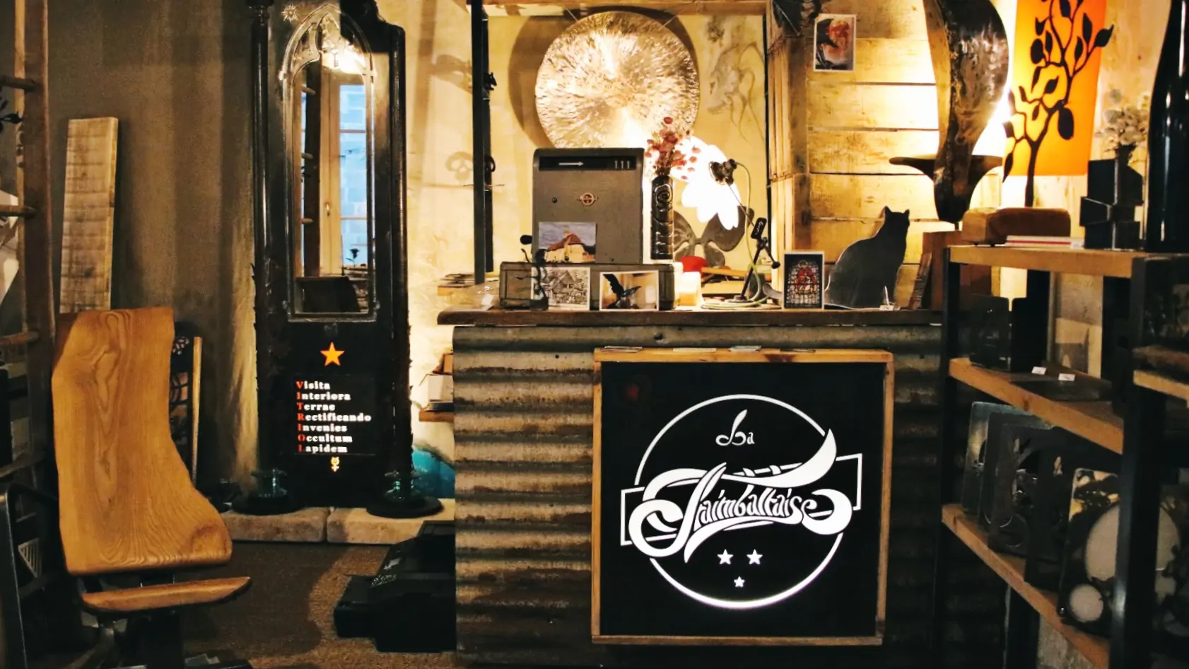 PicsArt_12-21-10.38.51