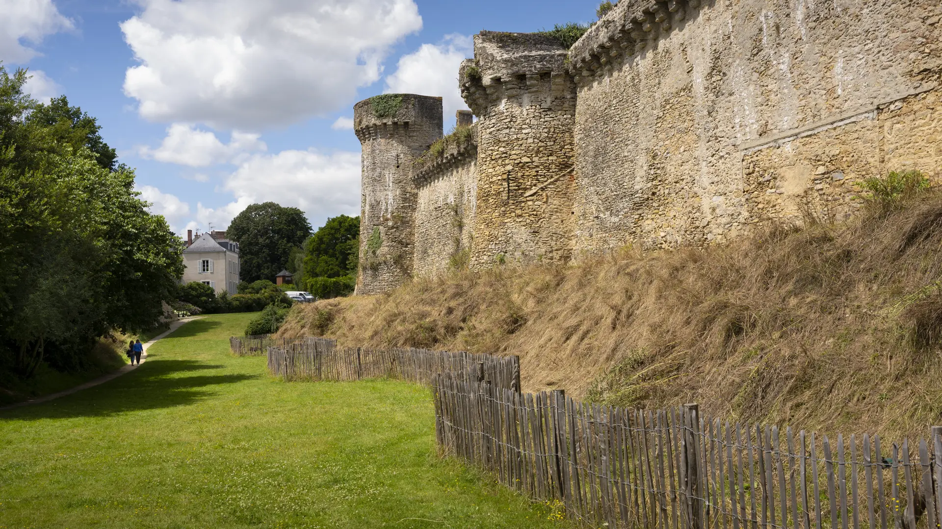 Promenade Anne d'Alègre - Laval - Remparts