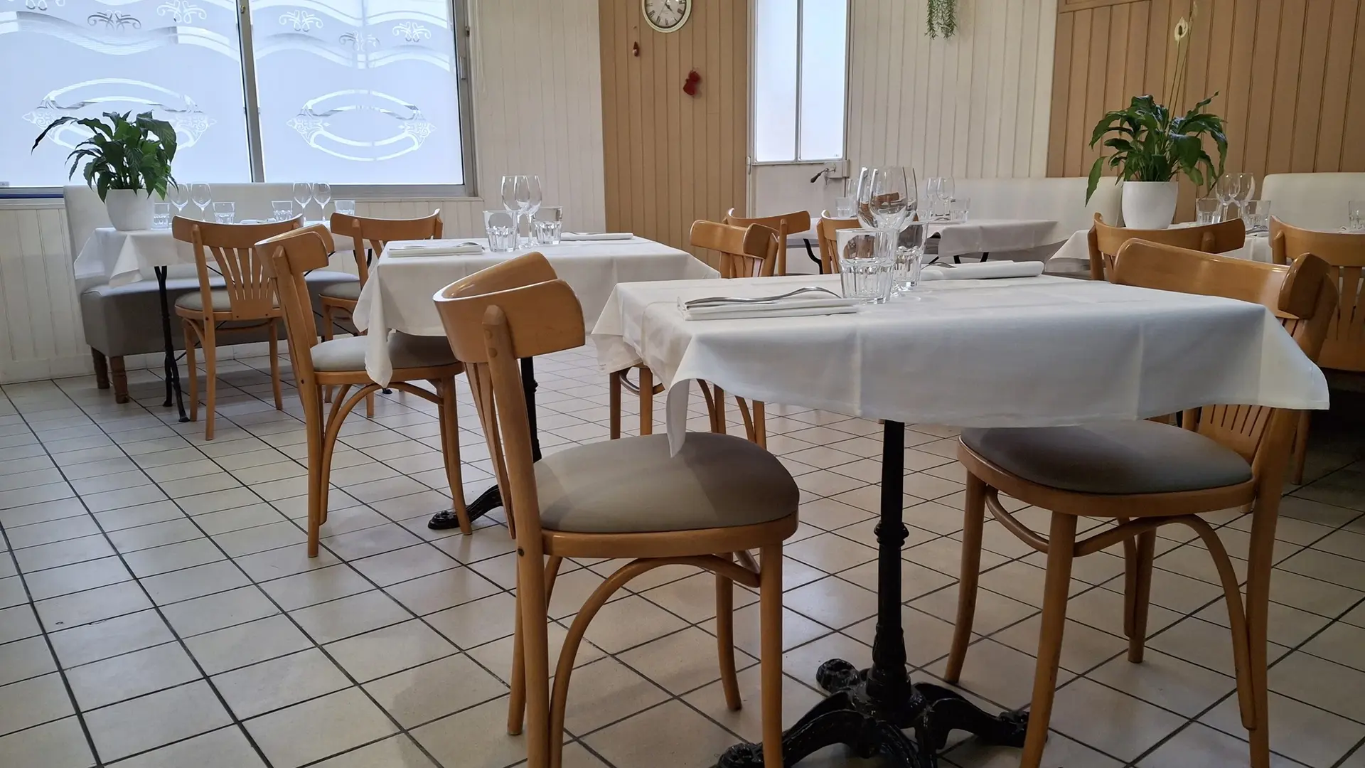 Restaurant-hotel-de-vendée-les-2-m-85200-fontenay-le-comte-3