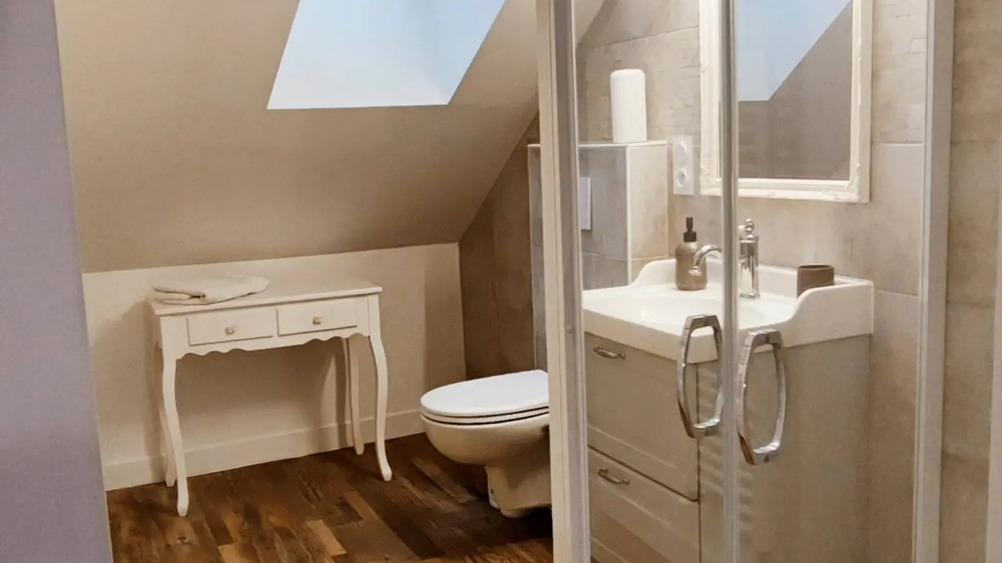 Salle de douche partagée 2eme étage