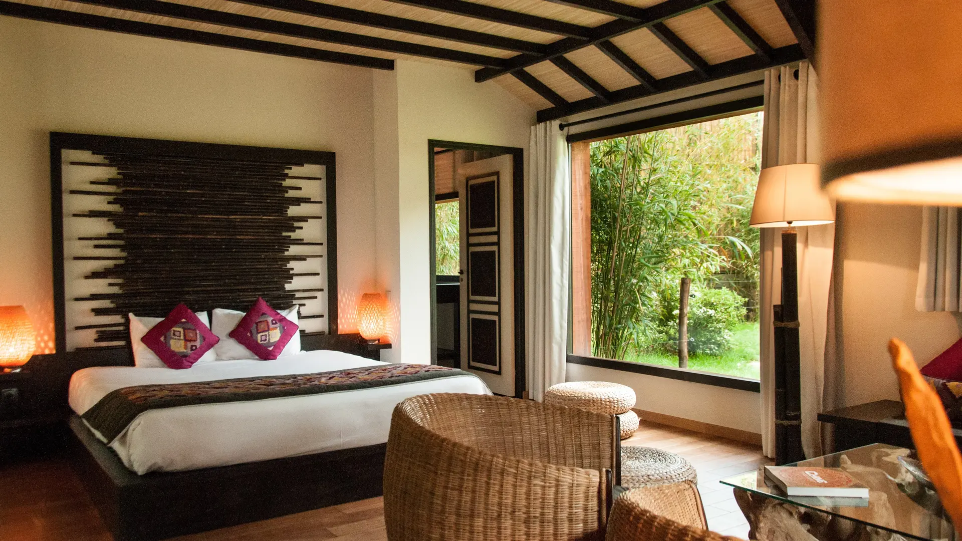 Bali Lodge - Univers tigres blancs