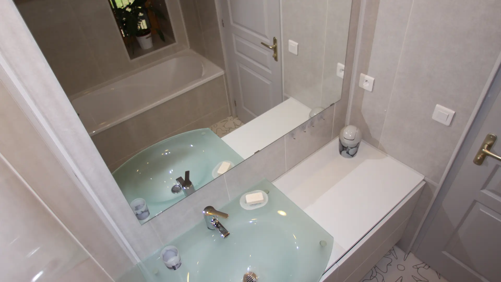 357950 - salle de bain
