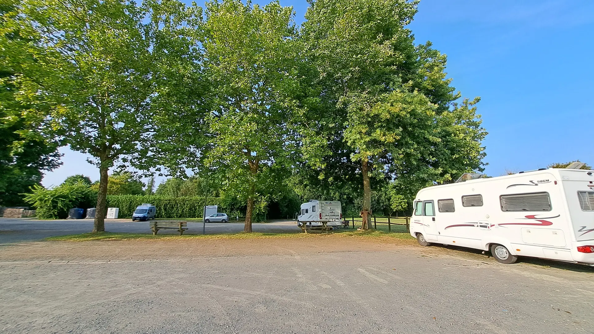 aire-camping-cars-foussais-payré-85240-2