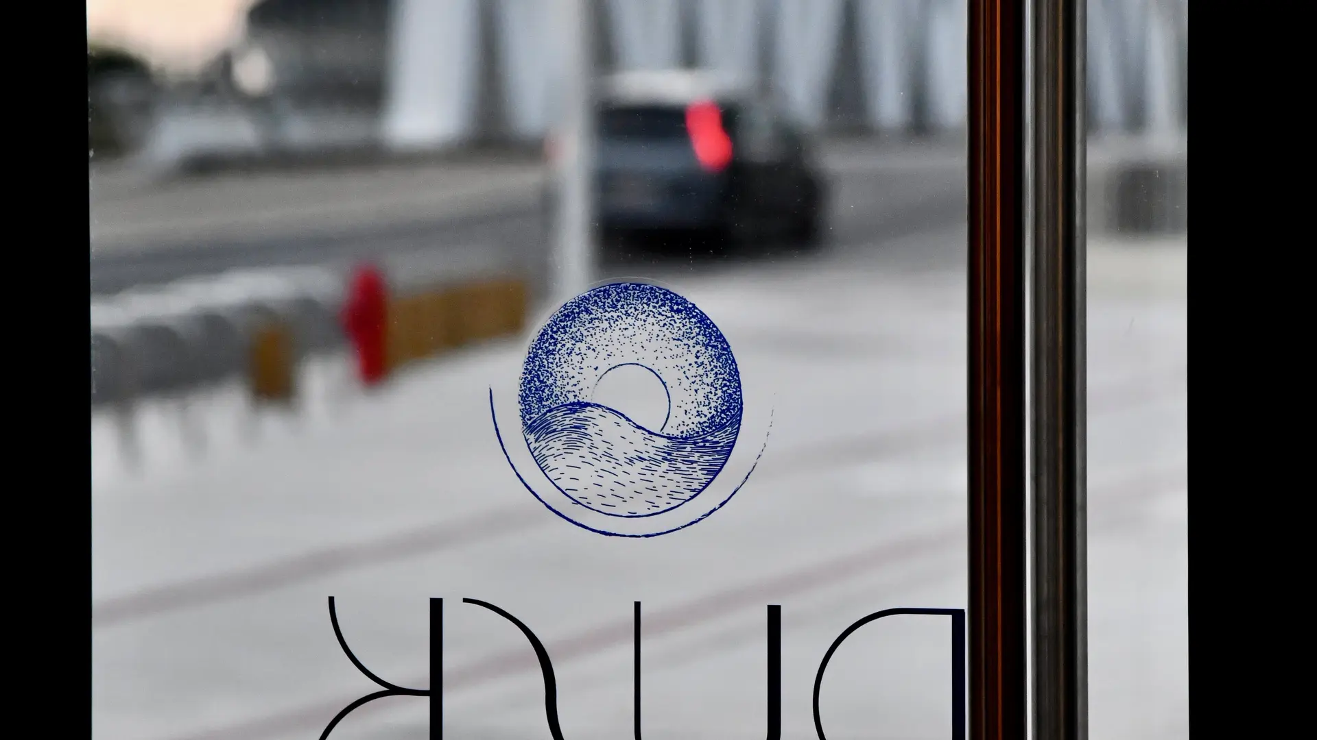 bar-restaurant-dusk-co-working-hotel-petit-dejeuner-cocktail (12)