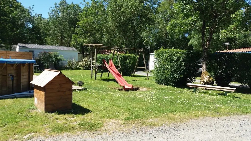 camping-ilot-des-marais-le-langon-85370- (2)