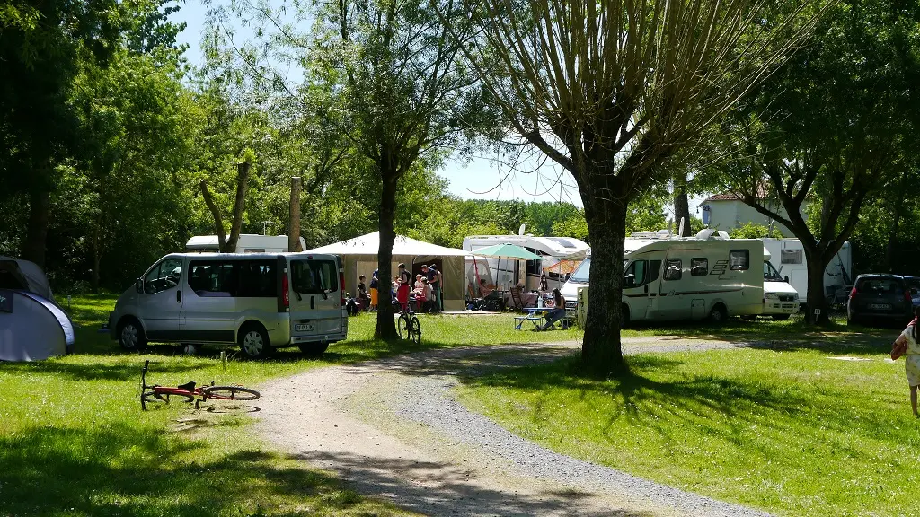 camping-la-petite-cabane-maillé-85-hlo-5