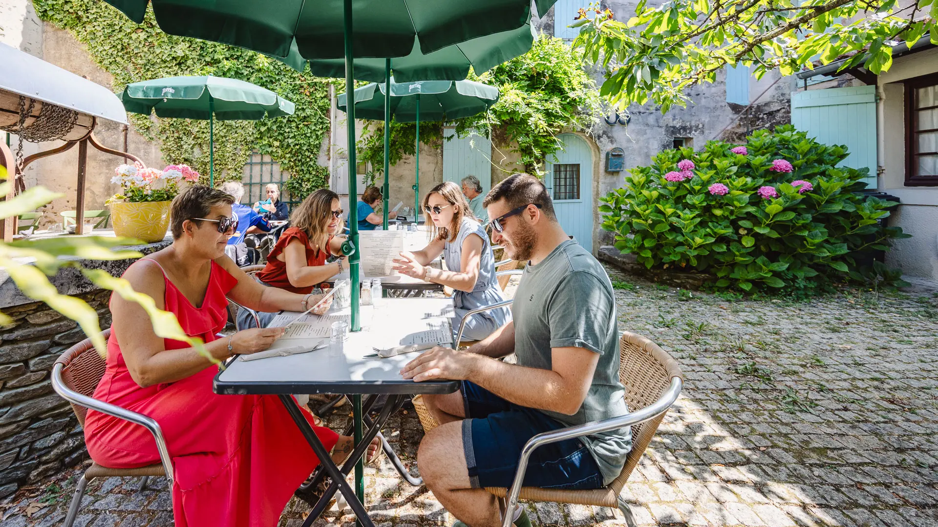 café du miracle_vouvant©sbourcier_2025_124
