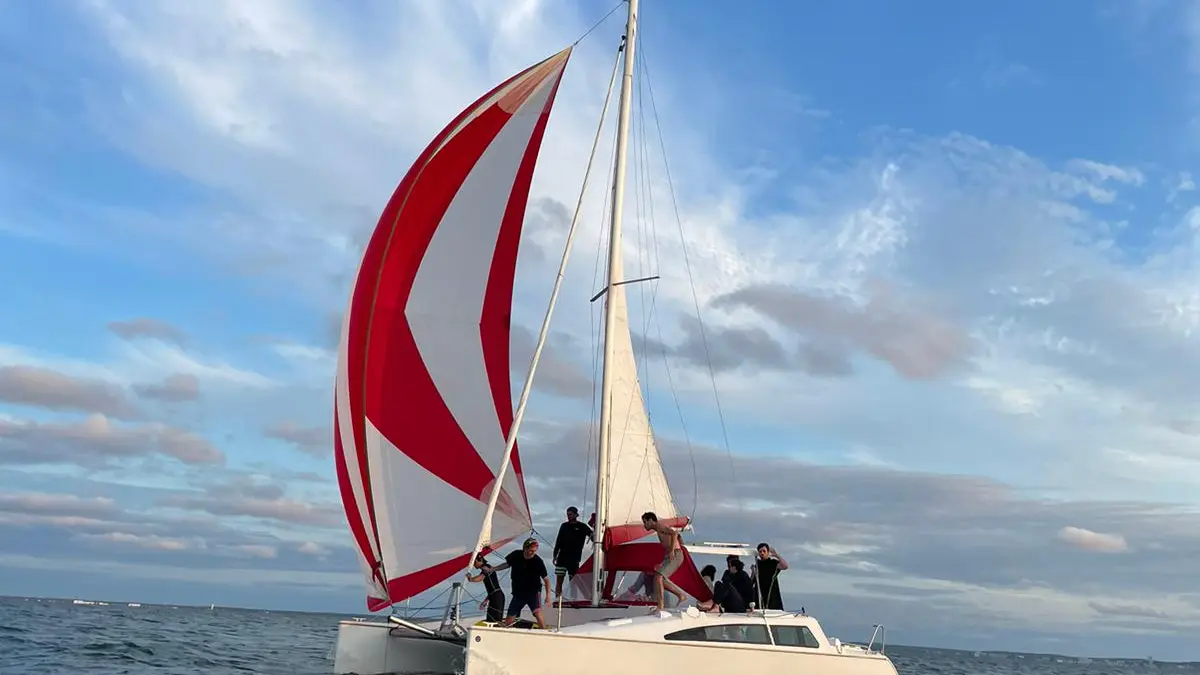 PROMENADE EN MER SUR CATAMARAN A VOILE AU DEPART DE LA TRANCHE SUR MER