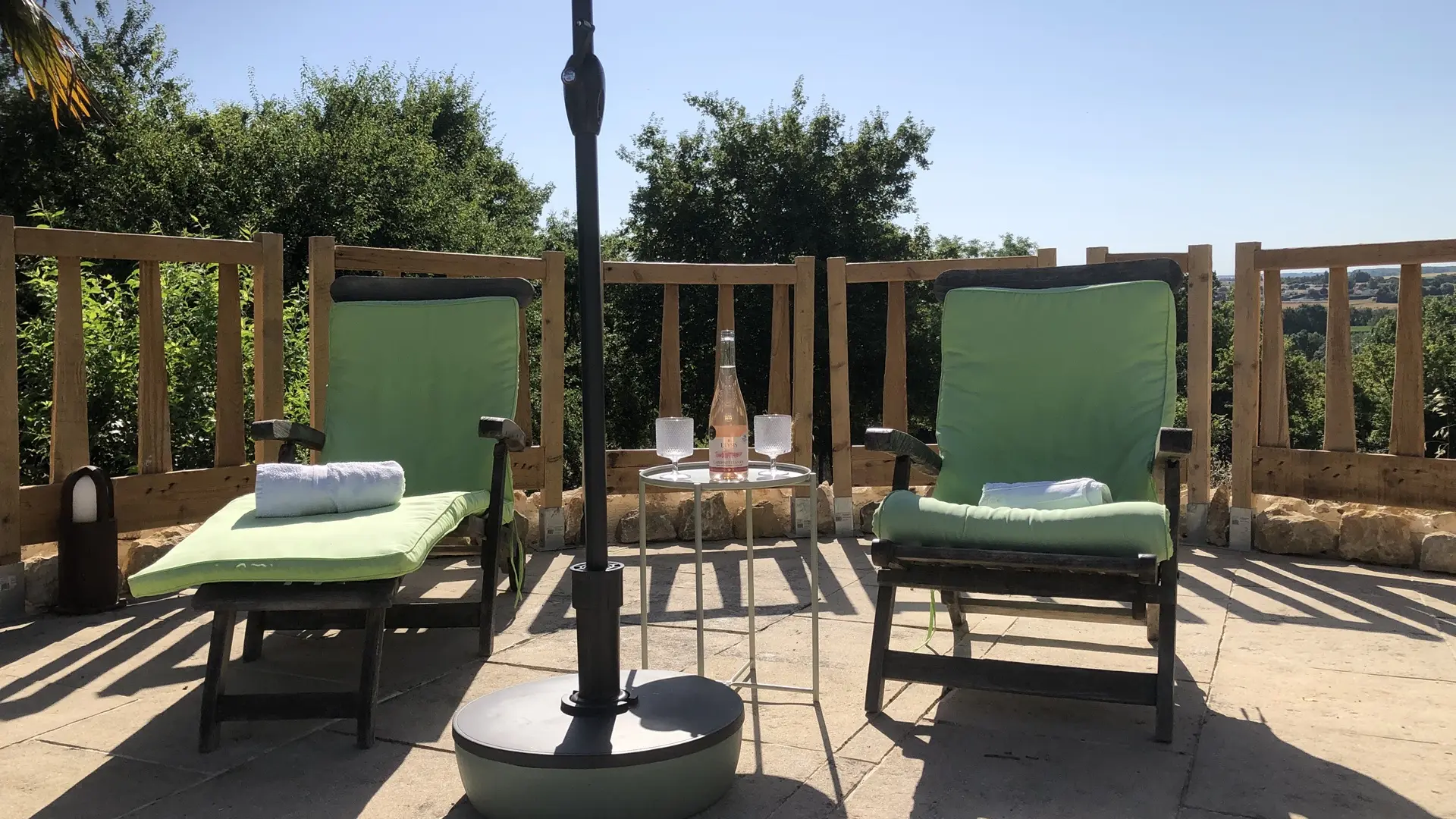 chaise longue - gite le jardin des bosquets 85 auchay-sur-vendée