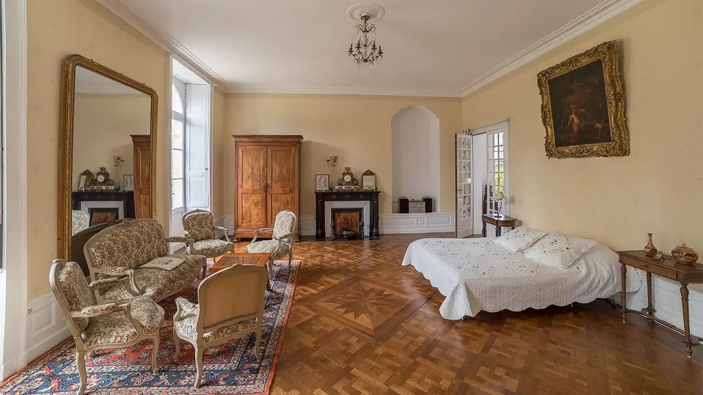 chambre-d-hotes-maison-de-maitre-de-perier-fontenay-le-comte-12