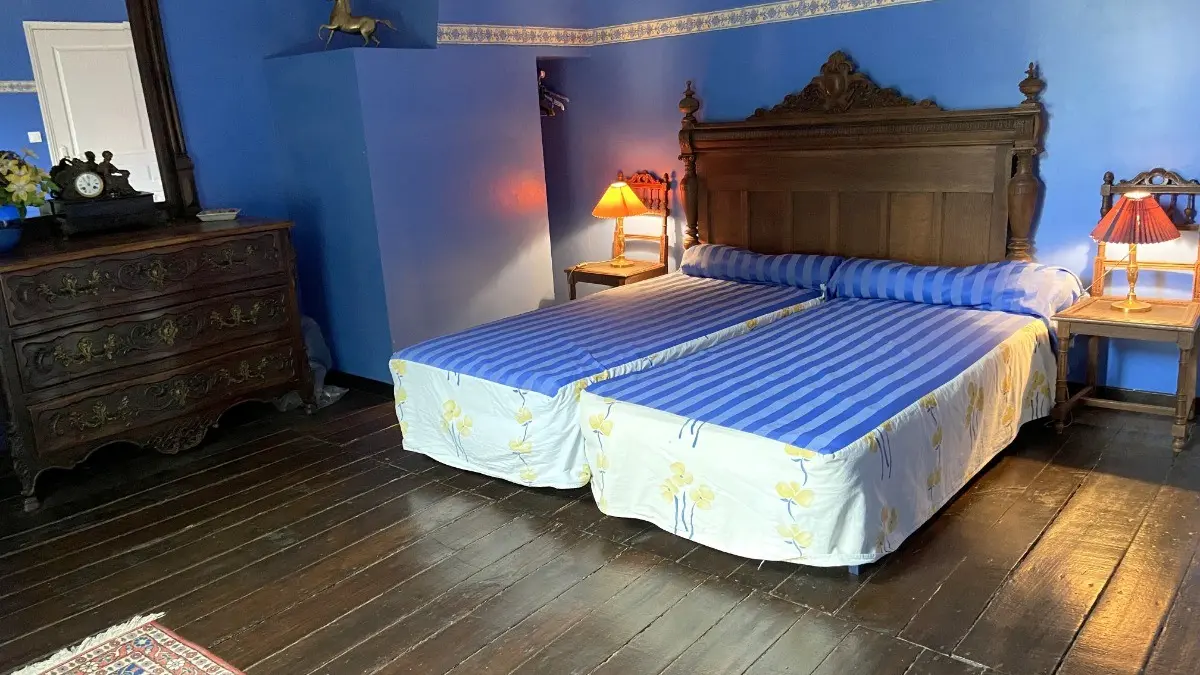 54302 - Chambre 2 lits en 90