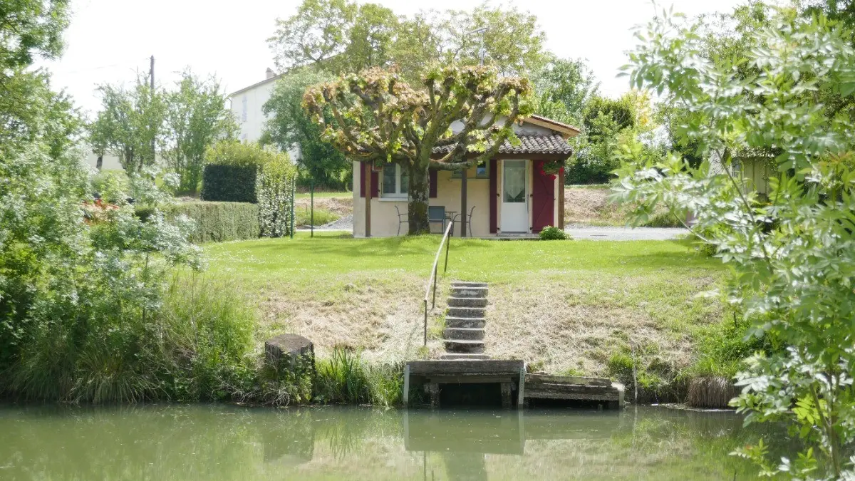 162400 - Séjournez en bordure de la Jeune Autize