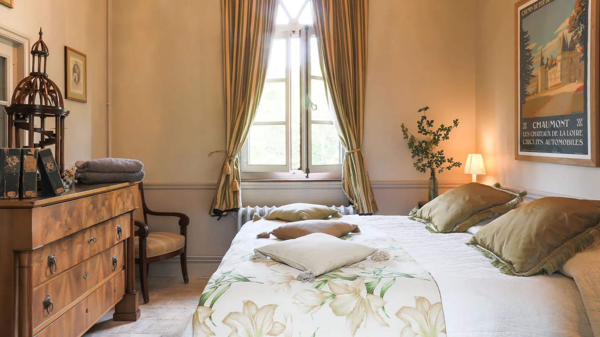 ecuries_hodebert_chateaux_loire_light_14