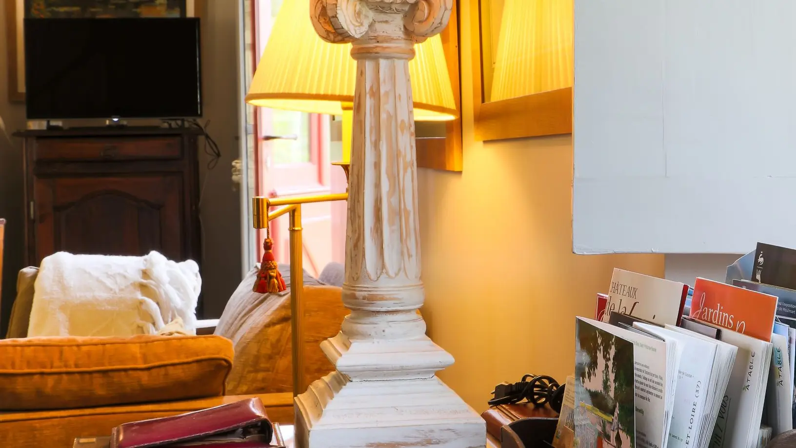 ecuries_hodebert_chateaux_loire_light_25