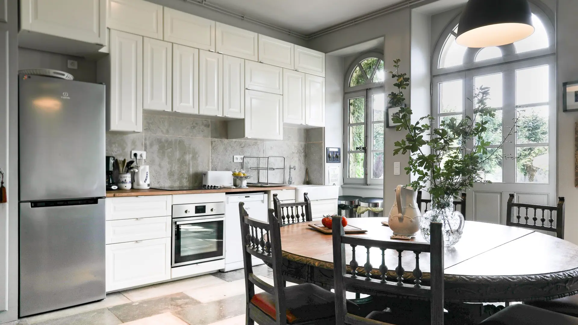 ecuries_hodebert_chateaux_loire_light_7