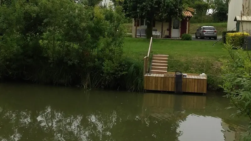162409 - Nouveau ponton en face du gîte