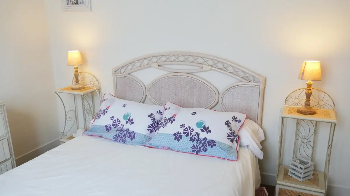 52786 - Chambre lit en 140