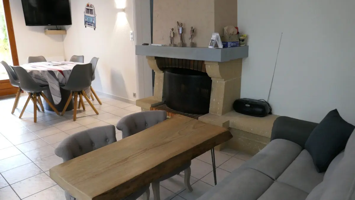 284879 - SAlon/séjour