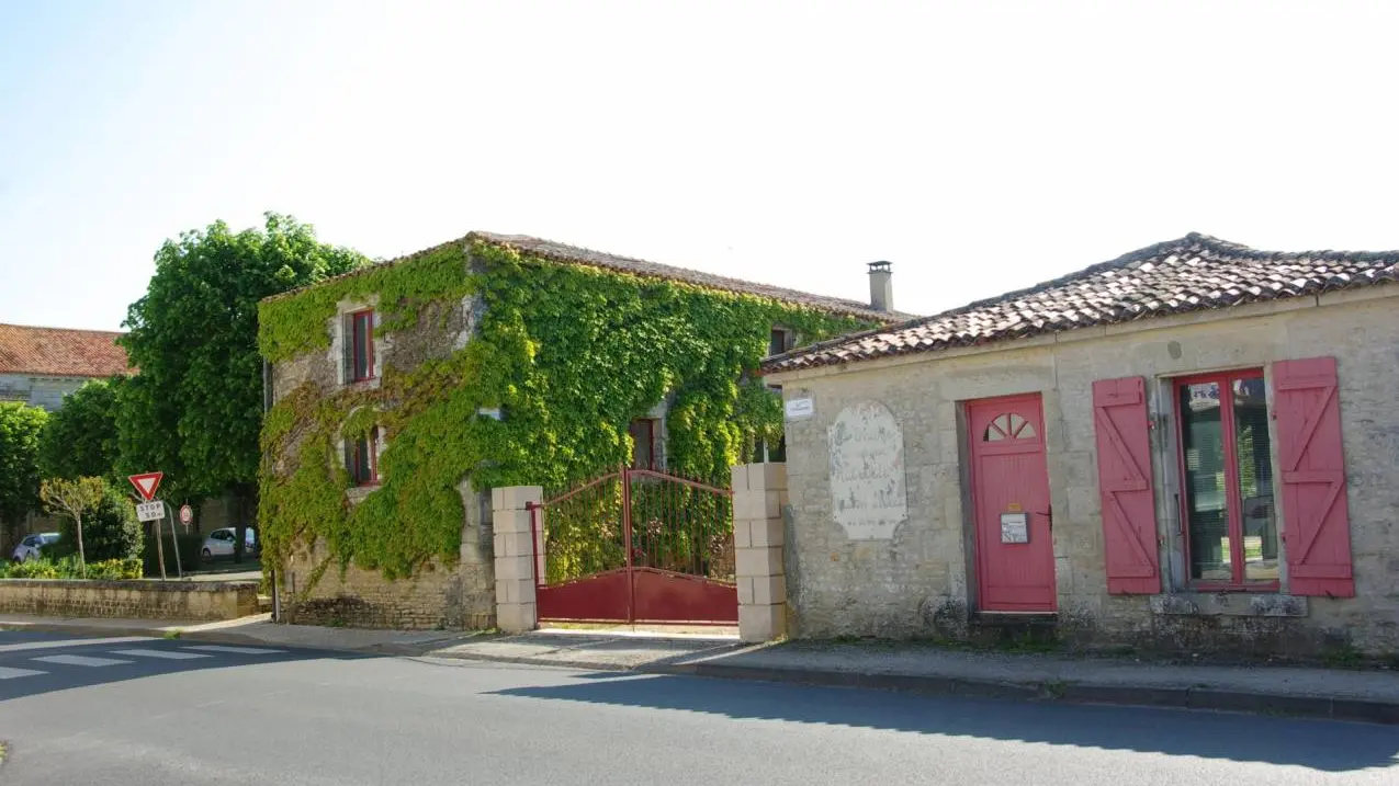 façade maison Grange de Mr Rabelais