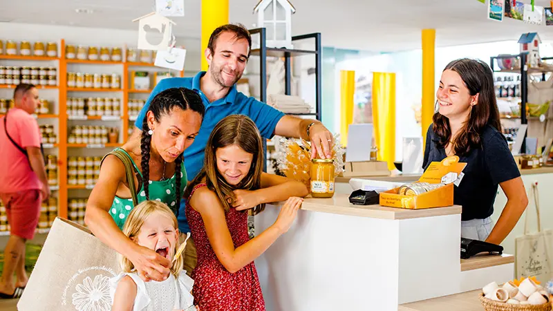 folie-finfarine-poiroux-vendee-boutique-produits-ruche