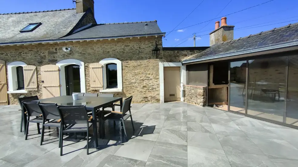 gîte Les granges de Man'Jad Daon - terrasse ©BouvetNathalie