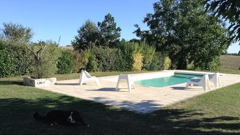 gite la chouette- anjou- maine et loire- 49- piscine