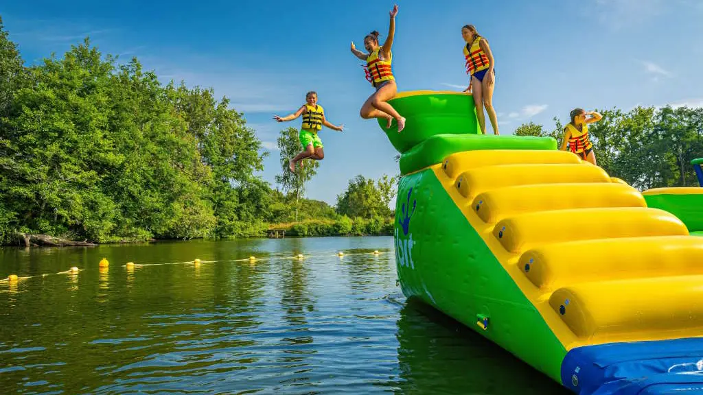 grand-defi-parc-loisirs-aquapark-saint-julien-des-landes-85-loi-2