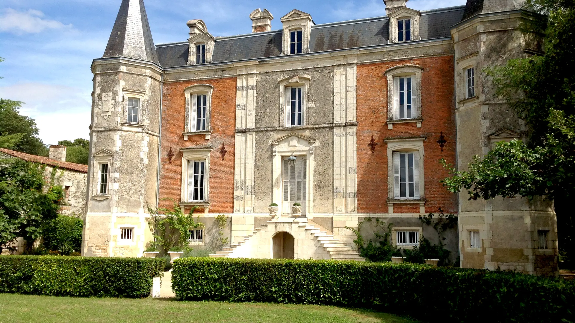 Parc du Chateau de la Rivière à Mouzeuil-Saint-Martin 2