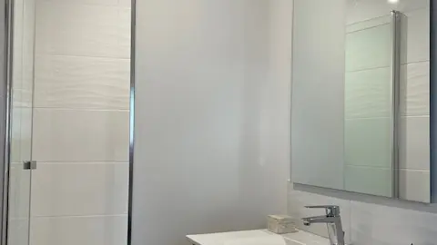 Chambre d'hôtes Monthorin - Vernie - salle de douche