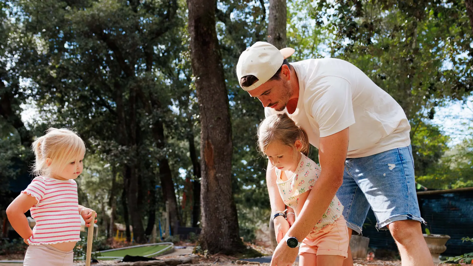 la beliere loisirs parc famille talmont saint hilaire mini-golf 2-min