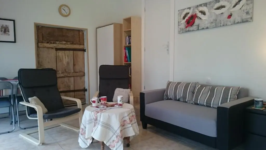 le Poirier piéce principale