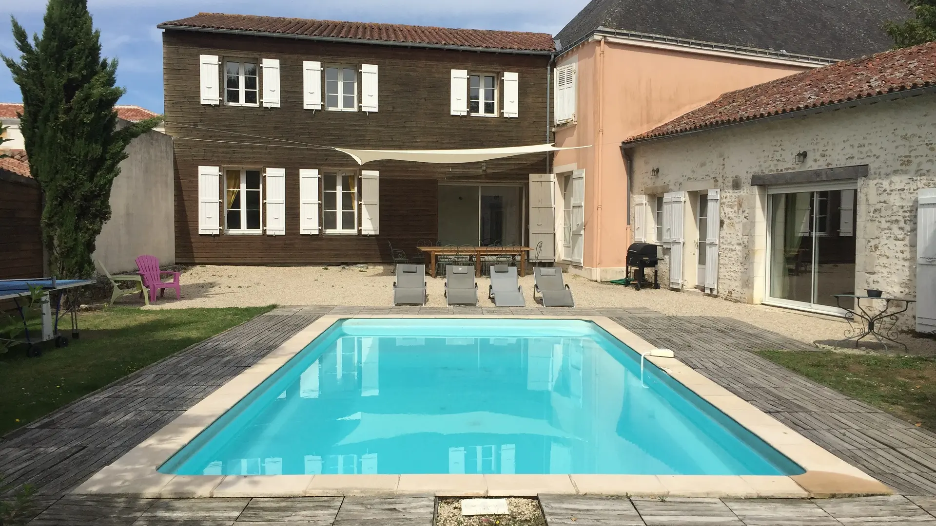 meublé-gite-la-villa-chateau-de-bourneau-85200-fontenay-vendee- (1)